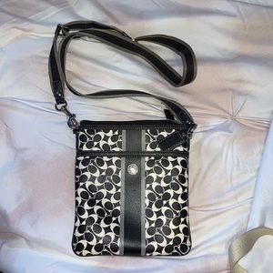 Y2K Coach crossbody bag